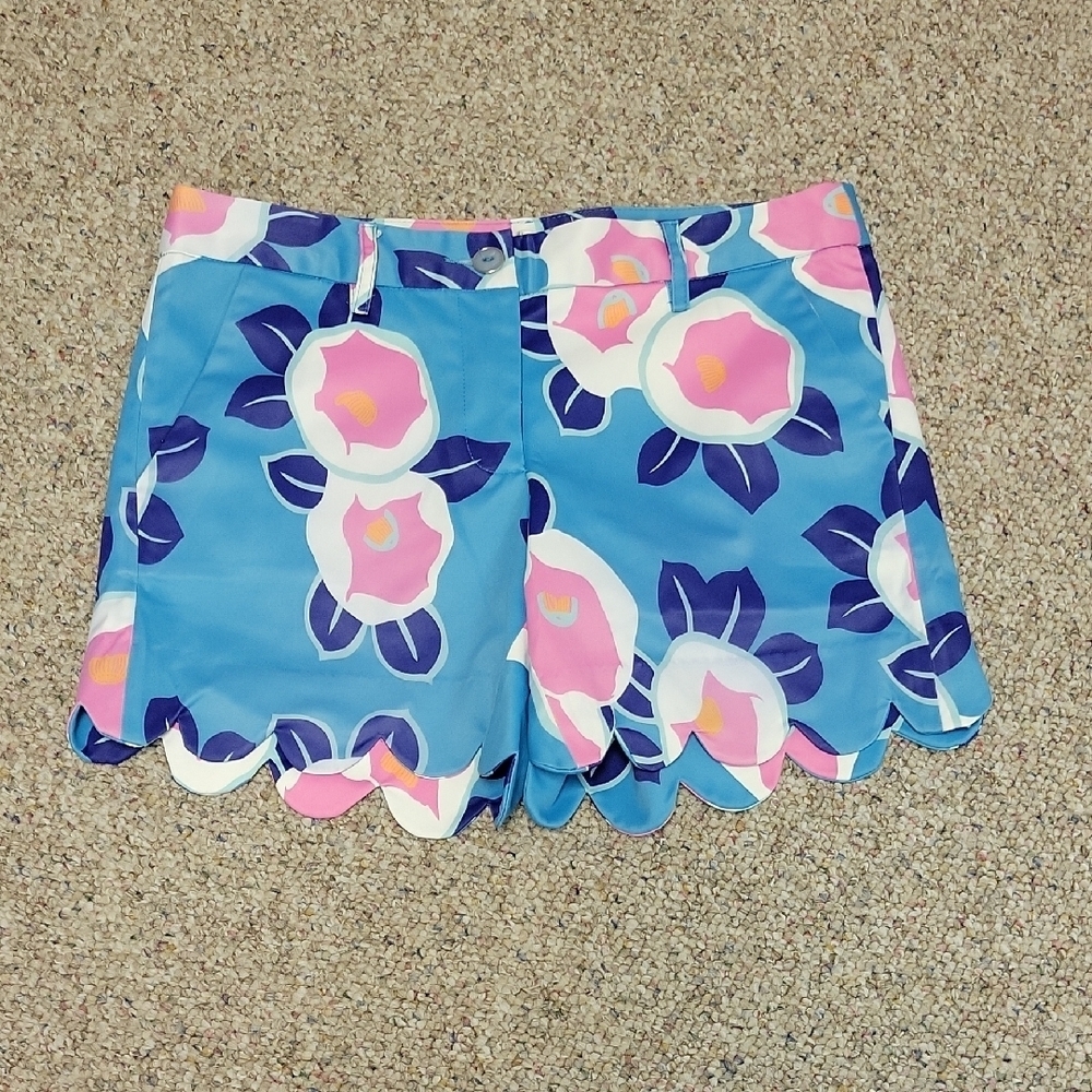 Jade Melody Tam Bright Floral Scalloped Shorts Sz 2. summer colorful coastal